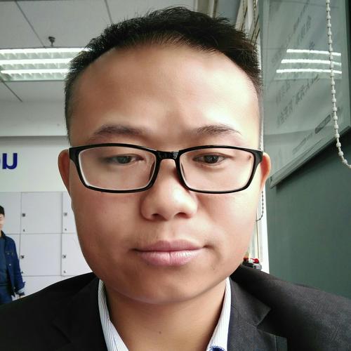 守護(hù)信任與專業(yè)并重 訪友眾信業(yè)金融信息服務(wù)(上海)經(jīng)理鐘傳強(qiáng)